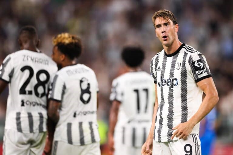 Juventus đứng trước nguy cơ loại sớm khỏi Champions League